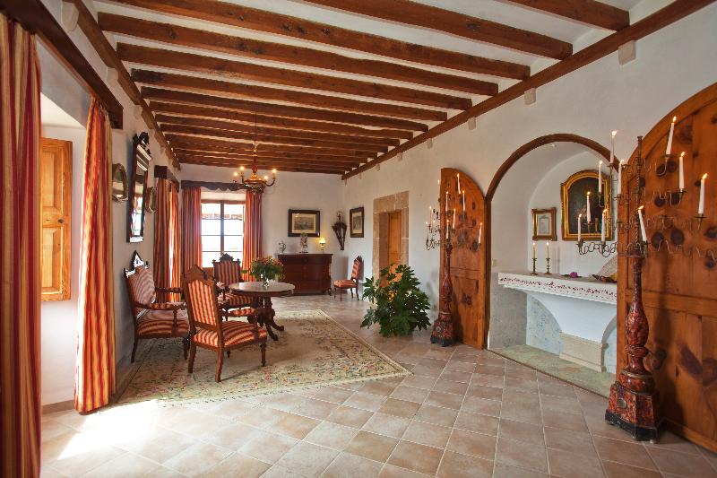 Finca Hotel Can Estades - Lobi