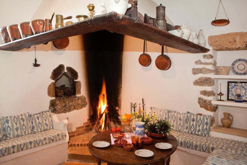 Finca Hotel Can Estades - Genel