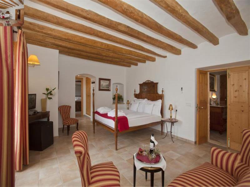 Finca Hotel Can Estades - Oda