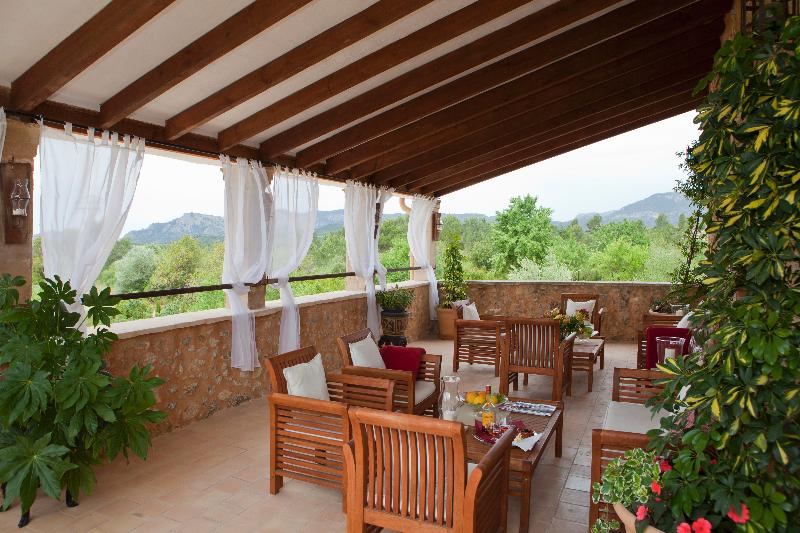 Finca Hotel Can Estades - Teras