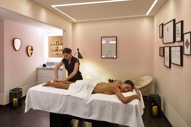 Le Roch Hotel & Spa - Aktivite