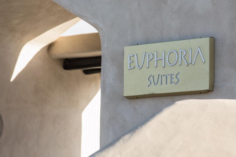 Euphoria Suites - Genel