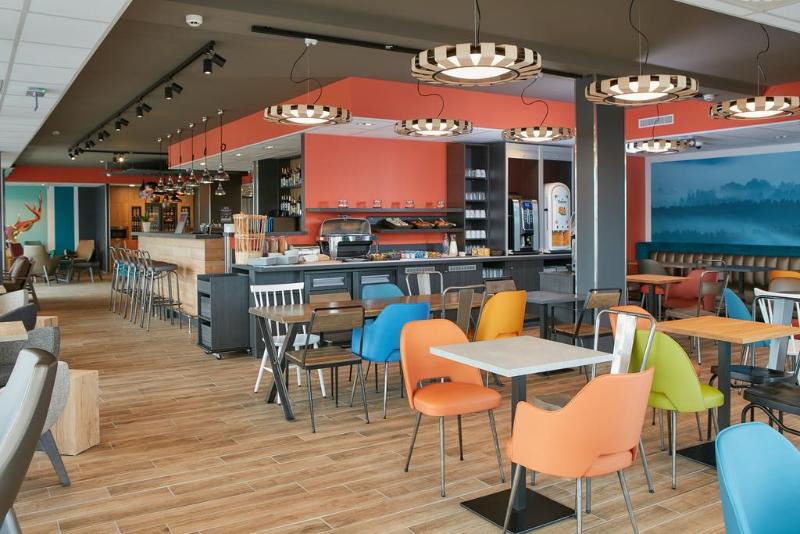 Kyriad Pontarlier - Bar