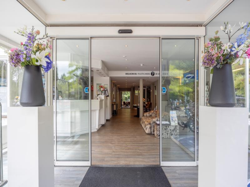 Fletcher Hotel-Restaurant De Witte Raaf - Lobi