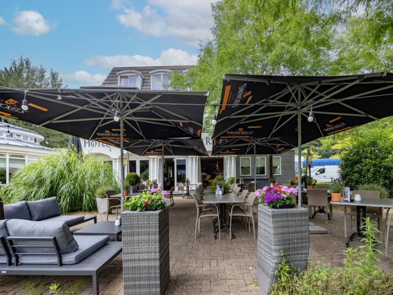 Fletcher Hotel-Restaurant De Witte Raaf - Teras
