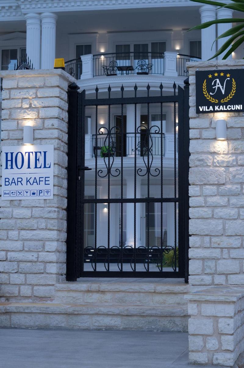 Hotel Kalcuni - Vila Kalcuni - Genel