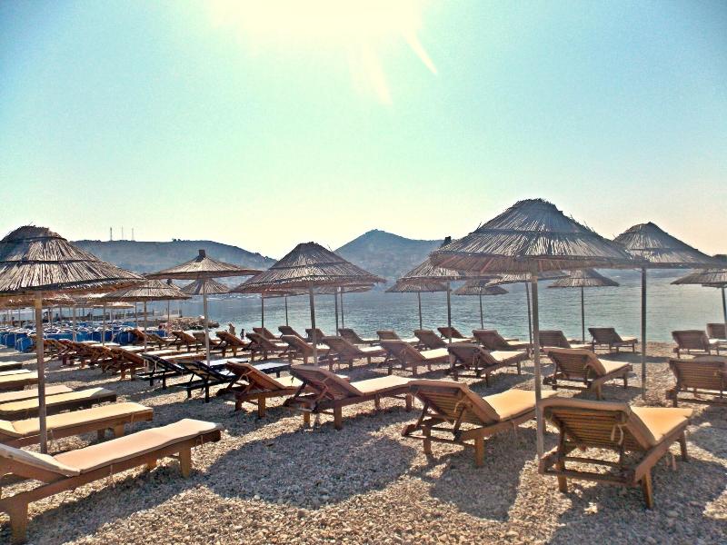 Hotel Kalcuni - Vila Kalcuni - Genel
