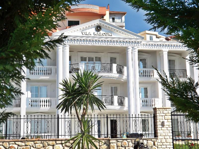 Hotel Kalcuni - Vila Kalcuni - Genel