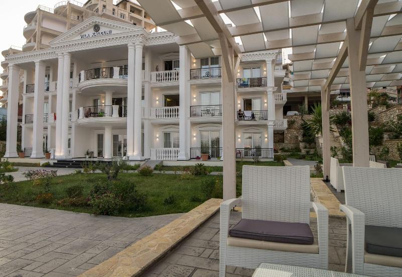 Hotel Kalcuni - Vila Kalcuni - Genel