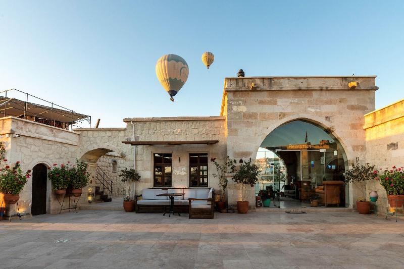 Doors Of Cappadocia - Genel