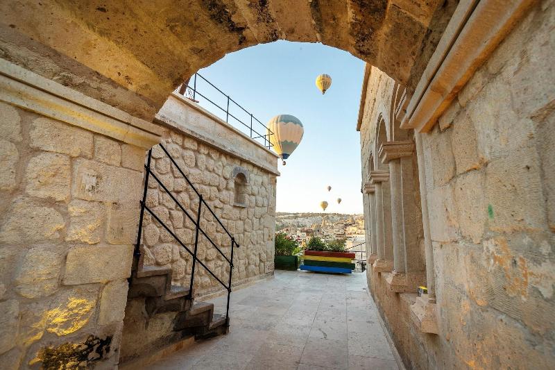 Doors Of Cappadocia - Genel