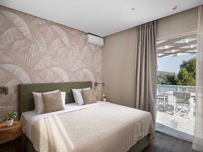 Athenian Riviera Hotel - Oda