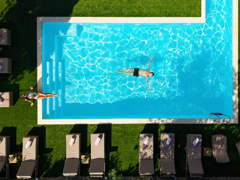 Athenian Riviera Hotel - Havuz