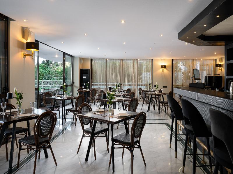Athenian Riviera Hotel - Restoran