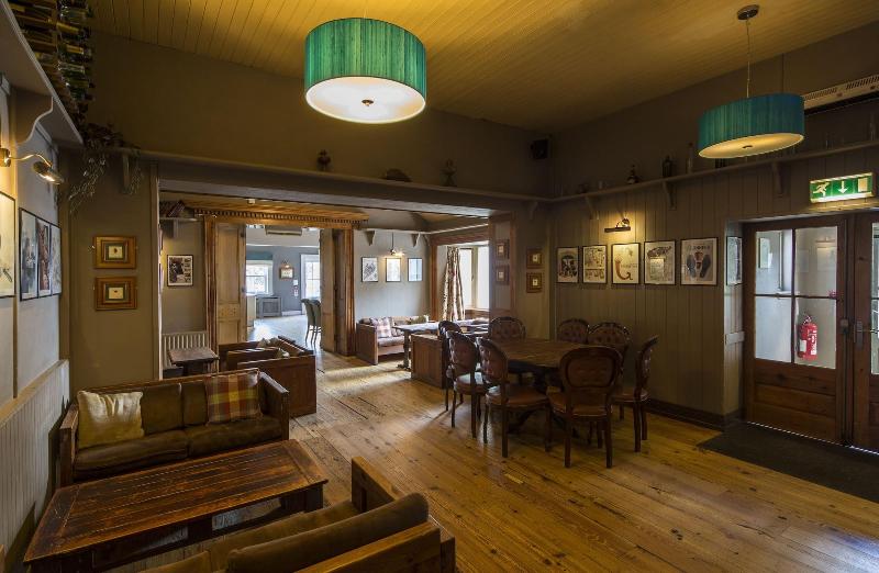 Lusty Beg Island - Bar