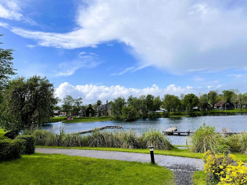Lusty Beg Island - Genel