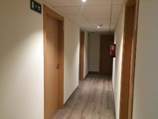 Hostal Europa House Village otel fotoğrafı