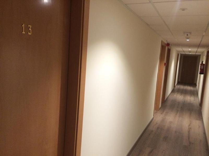 Hostal Europa House Village - Genel