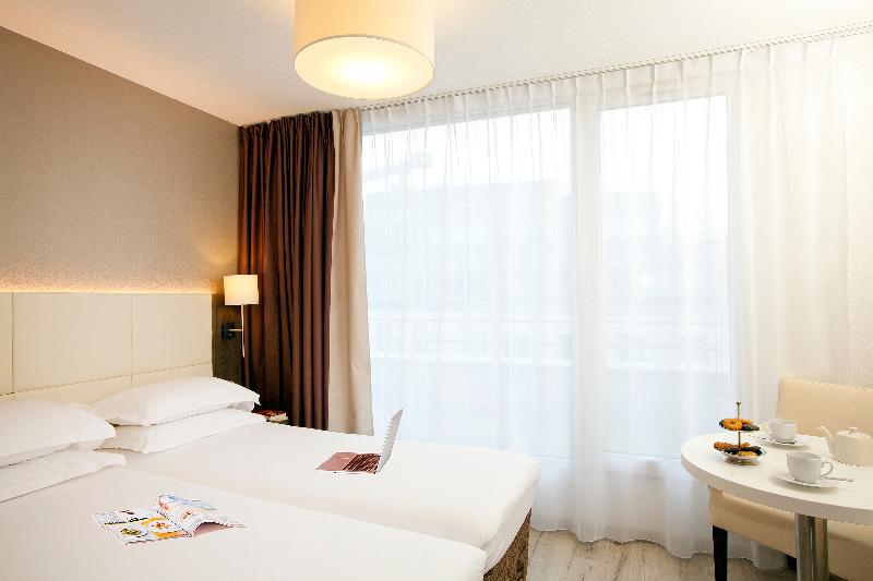 Sejours & Affaires Montreuil - Oda