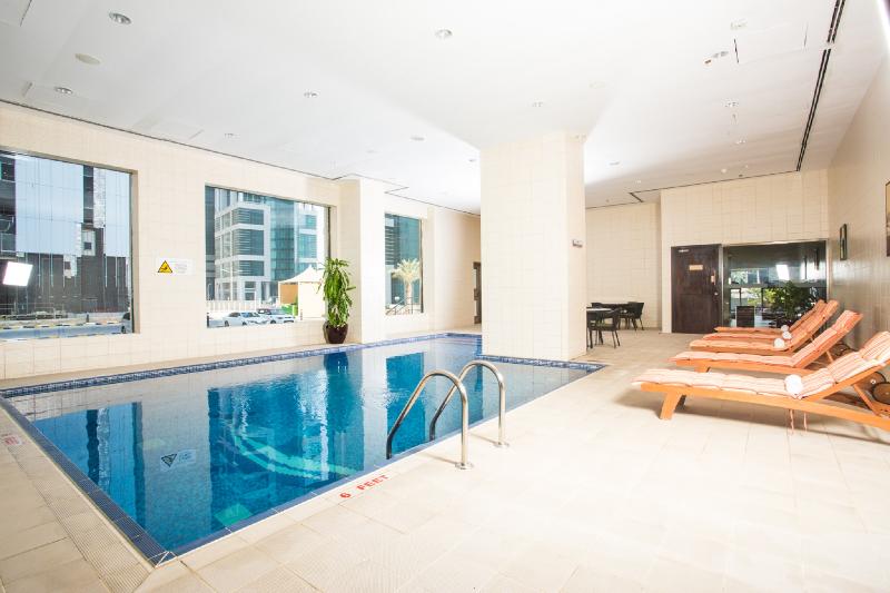 Hyatt Residences Doha West Bay - Havuz