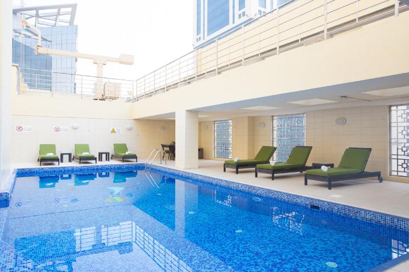 Hyatt Residences Doha West Bay - Havuz