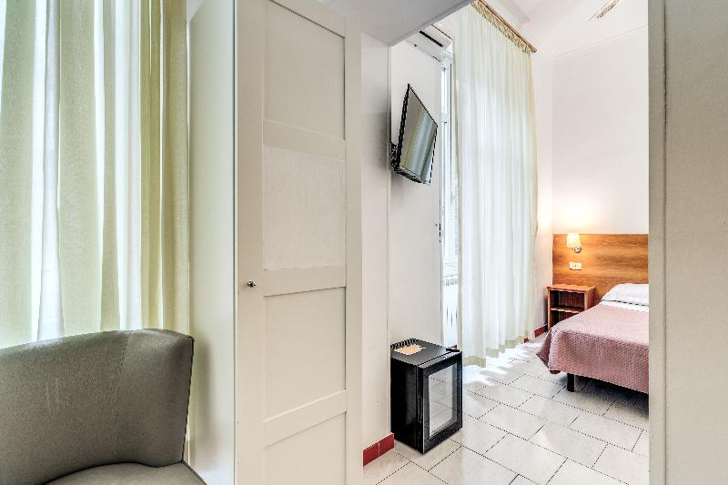 Hotel Altavilla 9 - Oda
