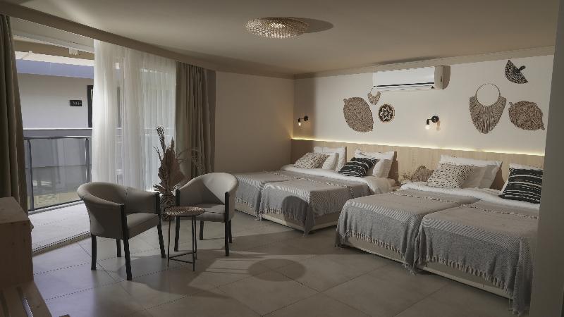 Sun Hotel By En Vie Beach - Oda