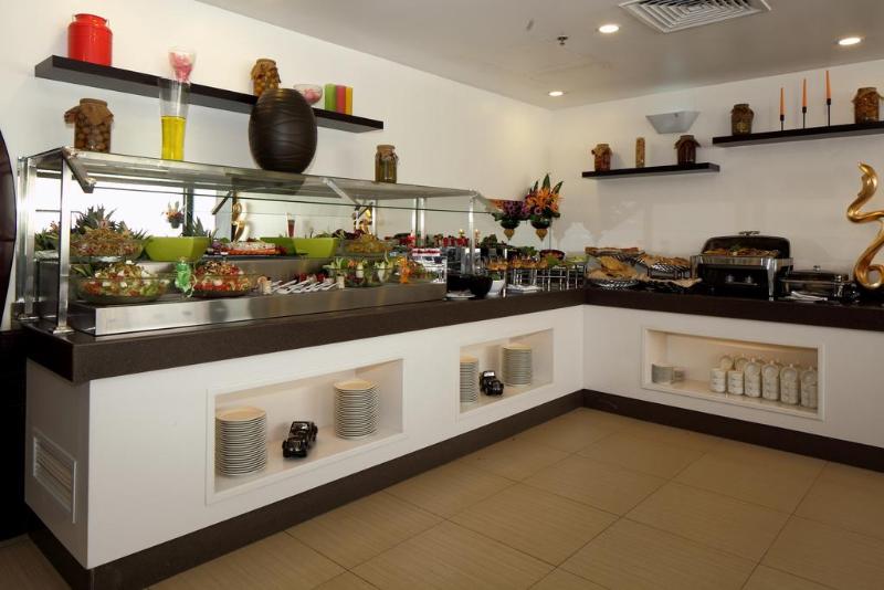 Mena Hotel Nasiriah Riyadh - Restoran