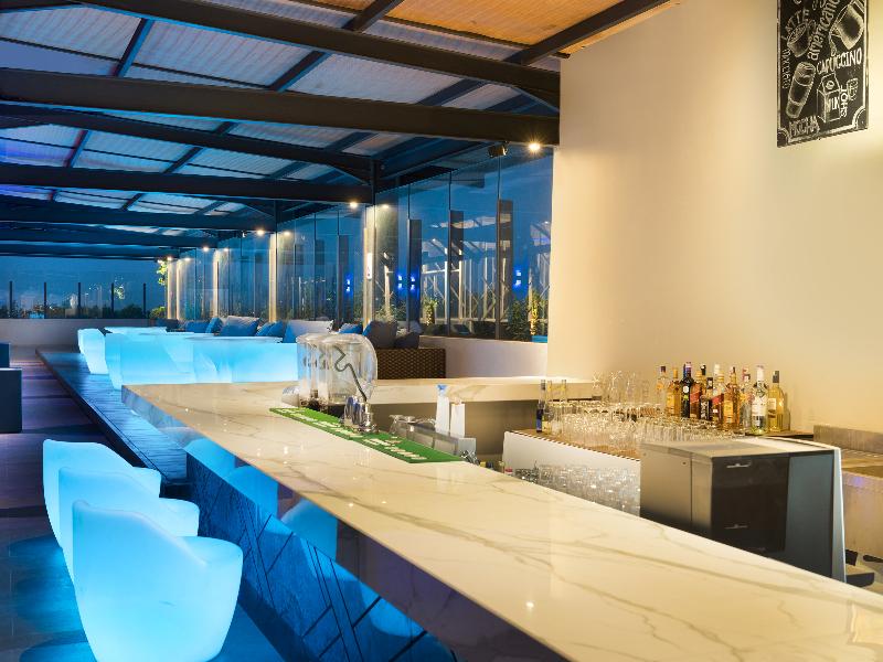 Mercure Bandung City Centre - Bar