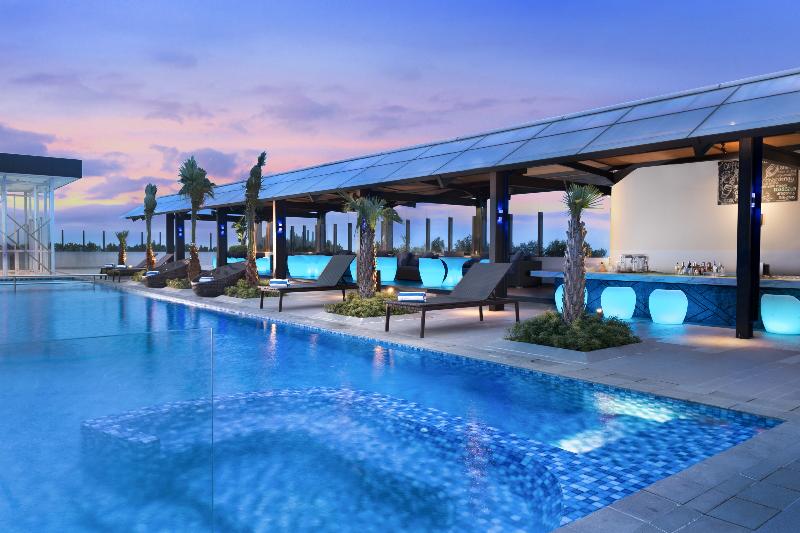 Mercure Bandung City Centre - Havuz