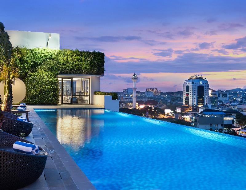 Mercure Bandung City Centre - Havuz