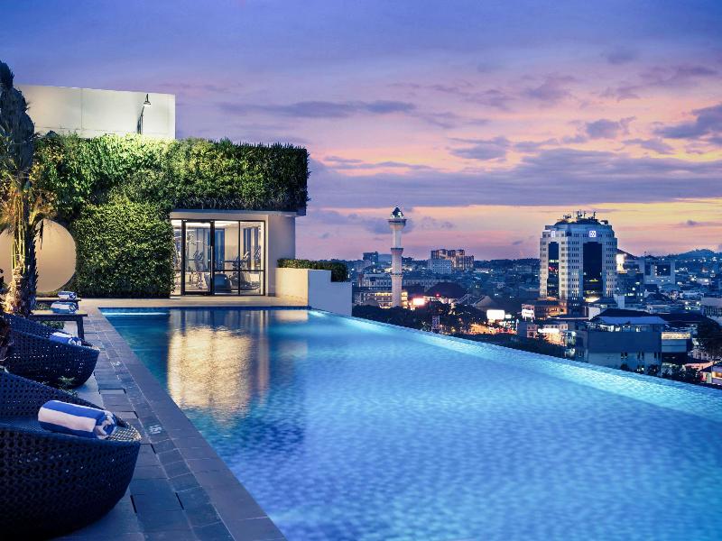 Mercure Bandung City Centre - Havuz