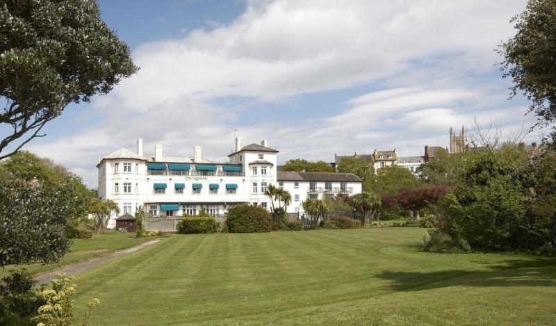 The Imperial Exmouth - Genel