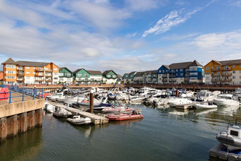 The Imperial Exmouth - Genel