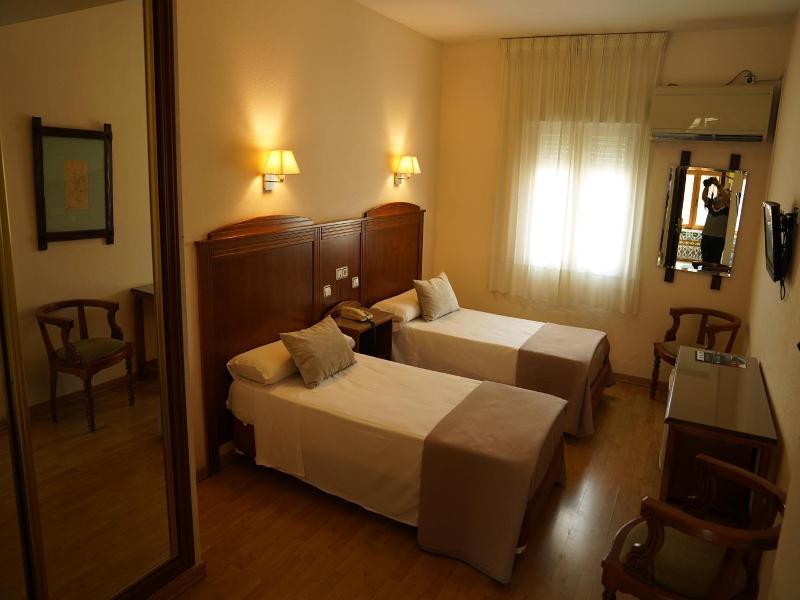 Hotel Balneario San Nicolas - Oda