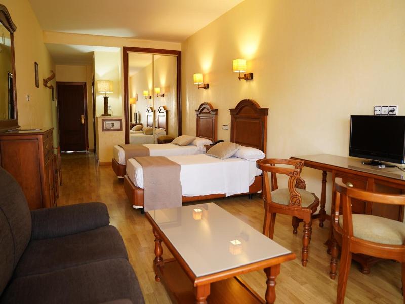 Hotel Balneario San Nicolas - Oda