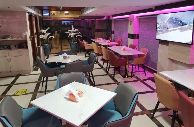 Saffron Hotel LLC - Genel