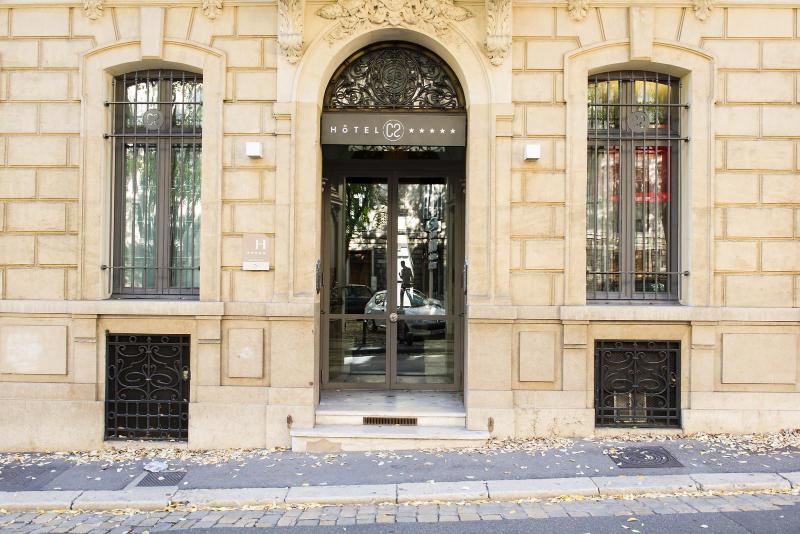 Hotel C2 - Genel