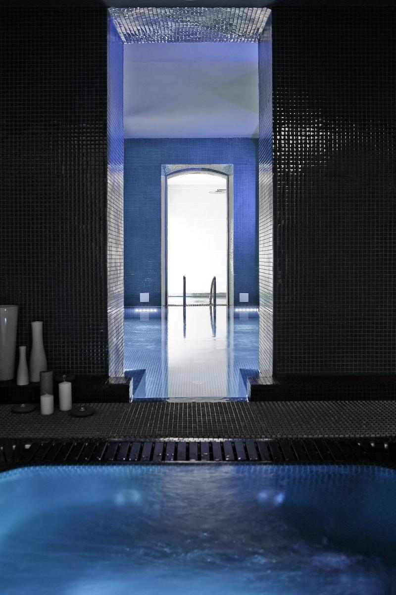 Hotel C2 - Havuz