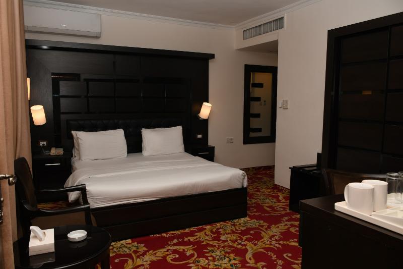 Sparr Hotel - Oda