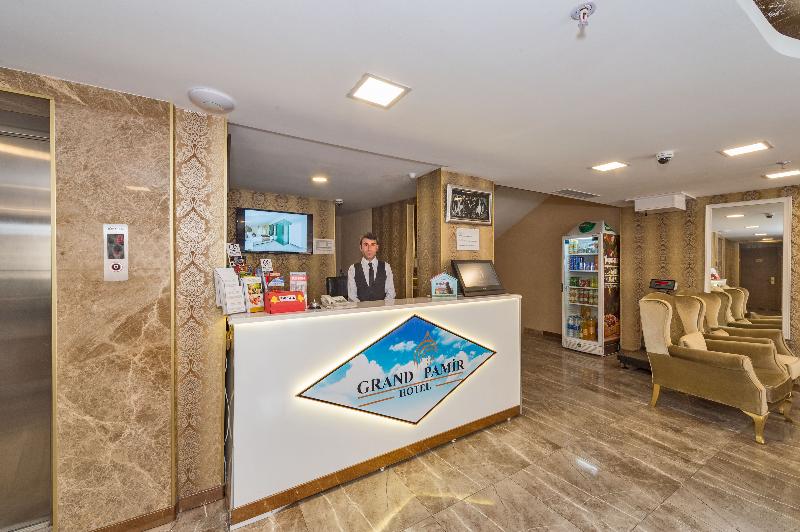 Grand Pamir Hotel - Lobi