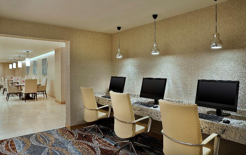 Hilton Hotel & Convention Jabal Omar Makkah - Bar