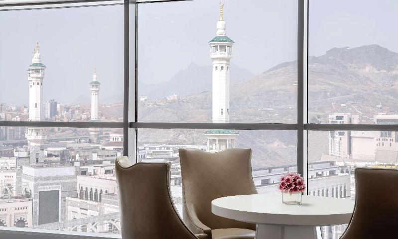 Hilton Hotel & Convention Jabal Omar Makkah - Restoran