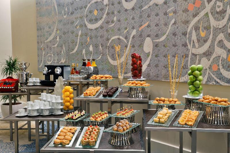 Hilton Hotel & Convention Jabal Omar Makkah - Restoran