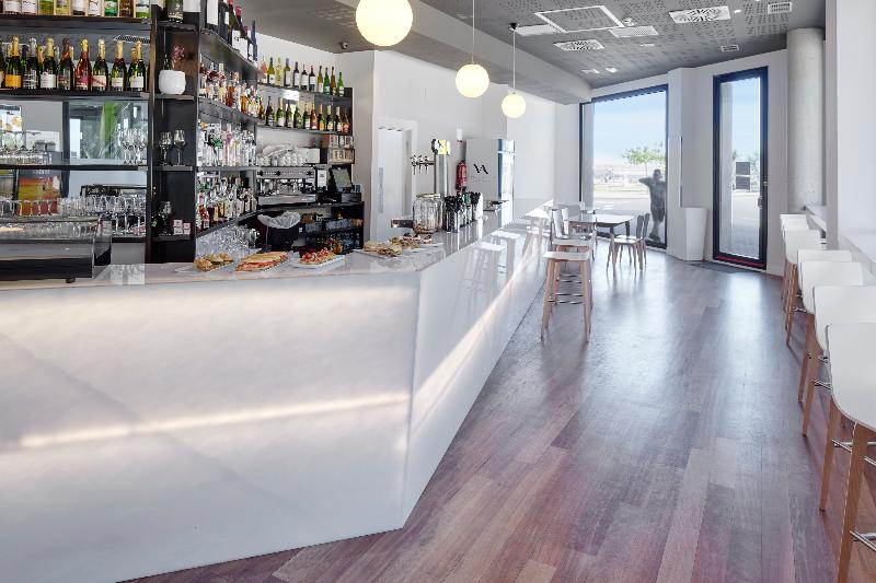 Hotel & Thalasso Villa Antilla - Bar