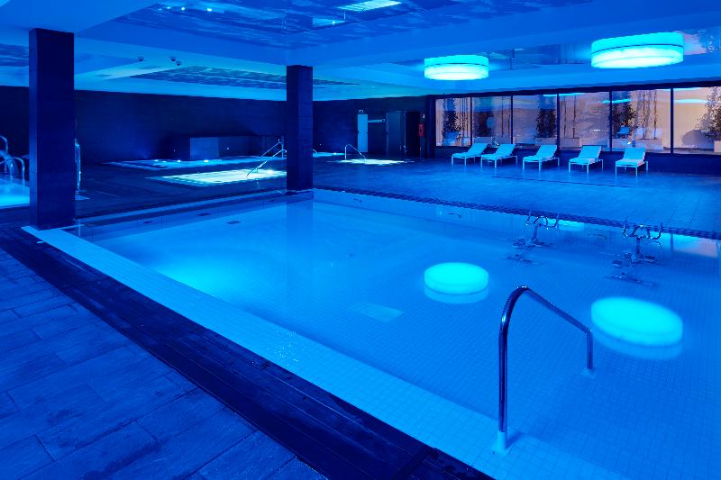 Hotel & Thalasso Villa Antilla - Havuz