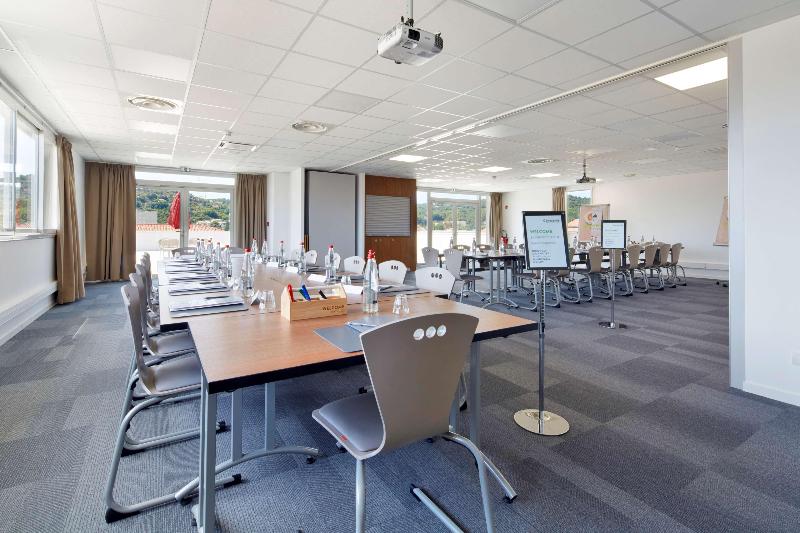 Campanile Alès Centre -Cévennes - Toplantı