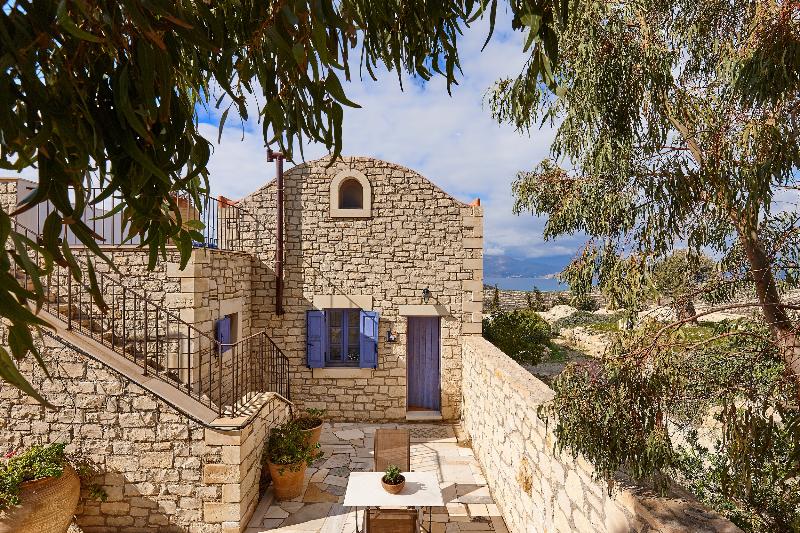 Orelia Cretan Villas & Deluxe Apartments - Lobi