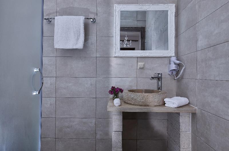 Orelia Cretan Villas & Deluxe Apartments - Oda