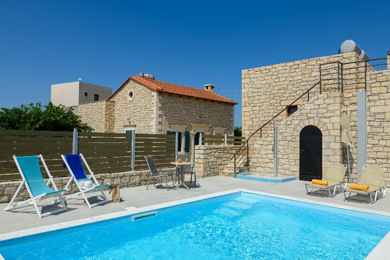 Orelia Cretan Villas & Deluxe Apartments - Oda